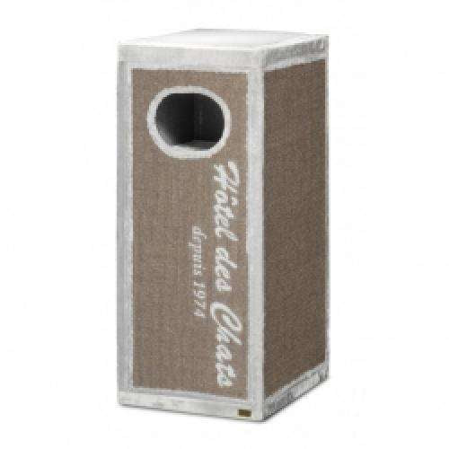 Tour à griffer EBI Rockefeller gris avec inscription Hôtel des Chats, H 120 cm