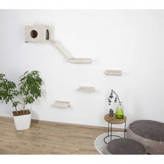 Mur d’escalade Kerbl Montblanc fixé au mur avec maison et marches pour chats